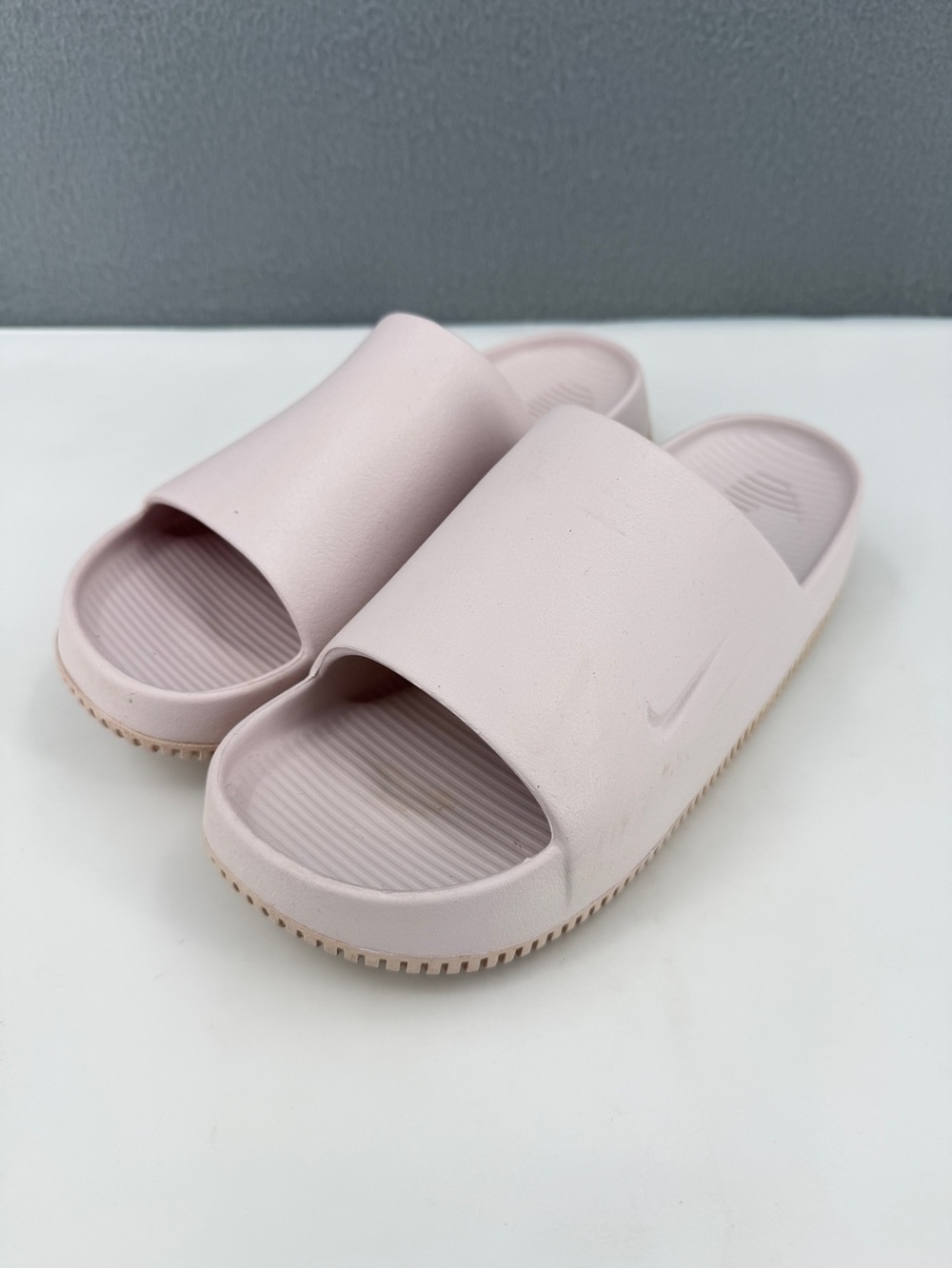 Nike Calm Slides Slip On Recovery Sandals Womens 9 Mens 8 Barely Rose Light Pink